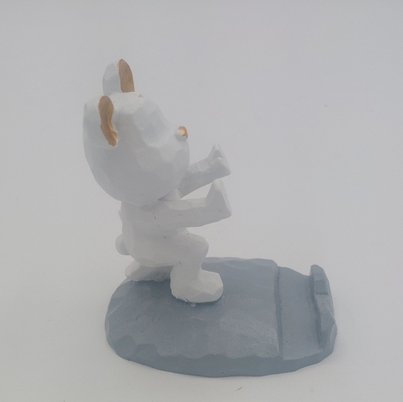 White and Gold Bear Figurine Display Stand - Picture 5 of 7